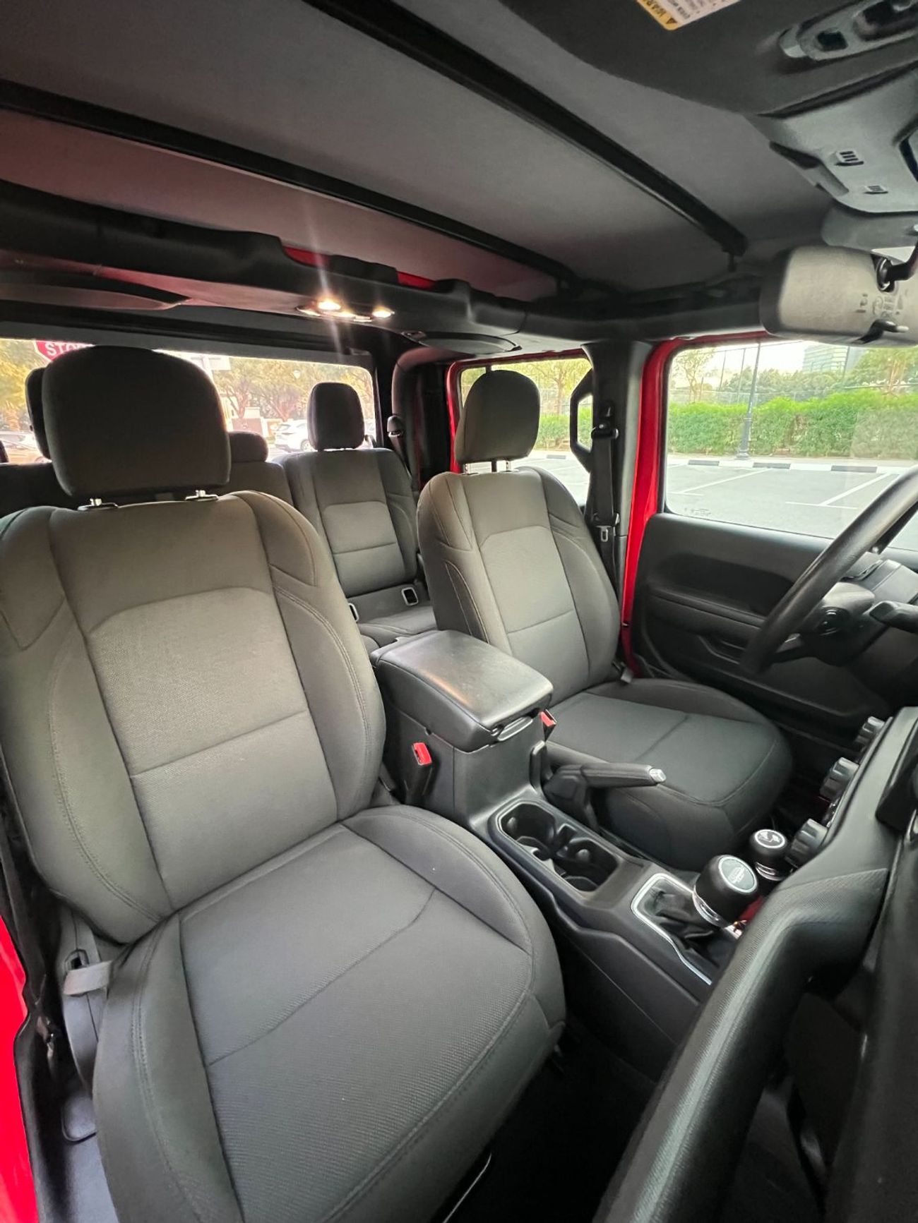 جيب جلادياتور 