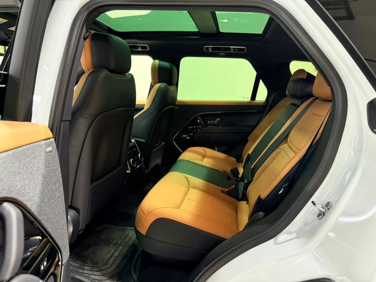 Land Rover Range Rover Sport P400 HSE