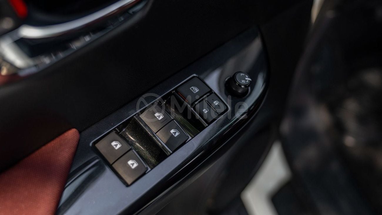 تويوتا هيلوكس SRS 2-YEAR WARRANTY + SERVICE AVAILABLE | IN-HOUSE FINANCING | 0% DOWNPAYMENT (BANK)