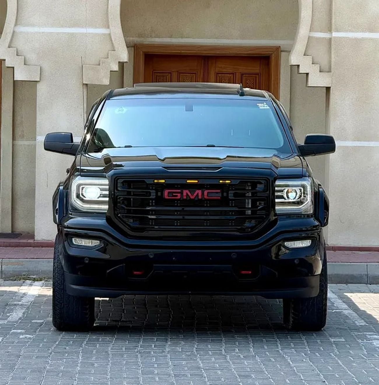 GMC Sierra 1500 CREWCAB SLT SLT American Specs Excellent Condition