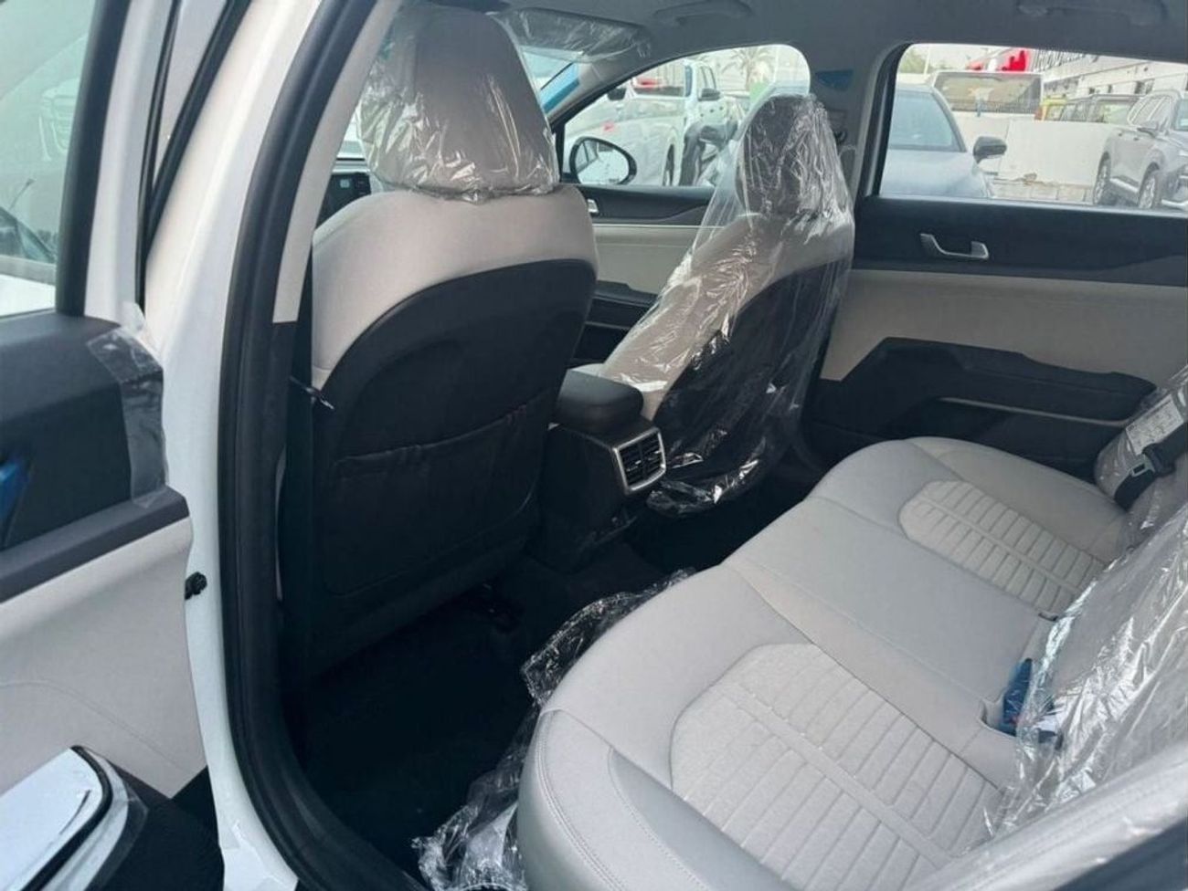 كيا K5 2.0L PETROL 2023 GCC