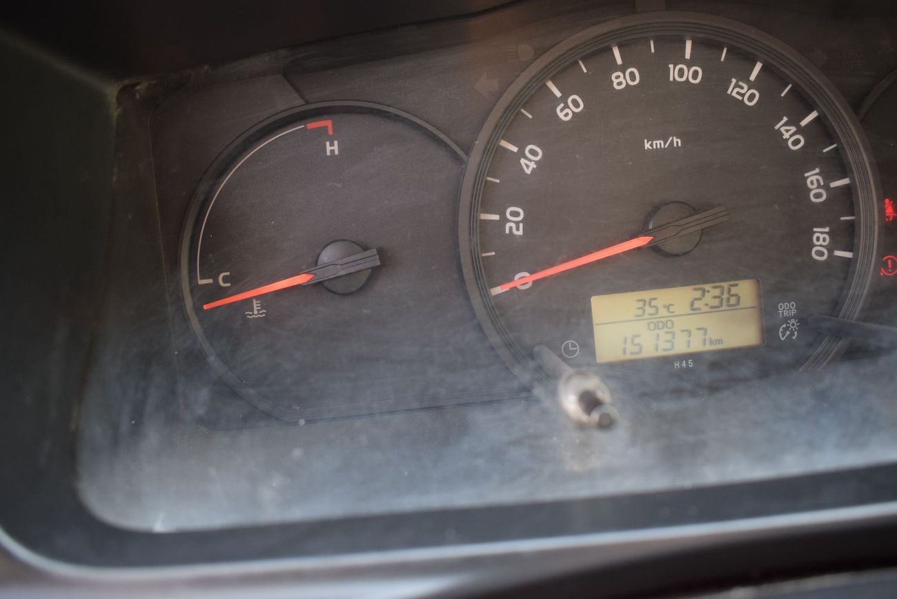 Toyota Hiace GL - High Roof LWB Toyota Hiace Highroof Bus GL, Model:2018. Only done 151000 km