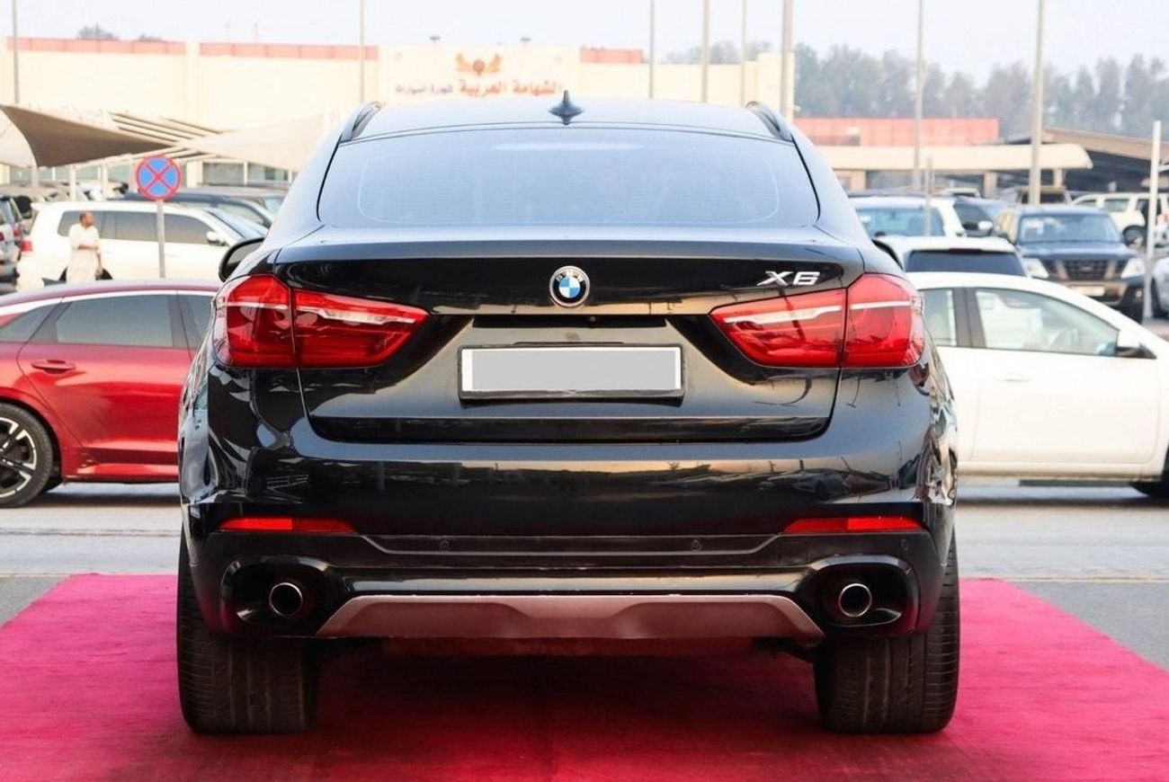 BMW X6 35i Executive 3.0L BMW X6 35i / 2016 / GCC / Free Accident/ Only 85,000KM