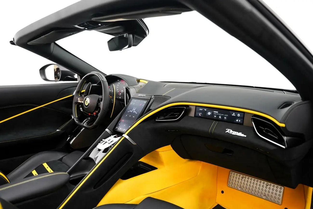 فيراري روما SPIDER WITH 7 YEARS SERVICE CONTRACT