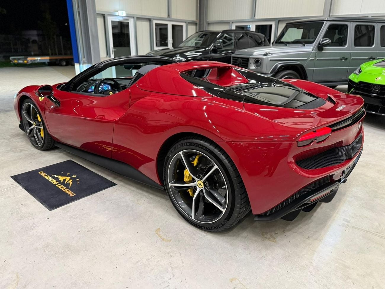 Ferrari 296 GTS Base