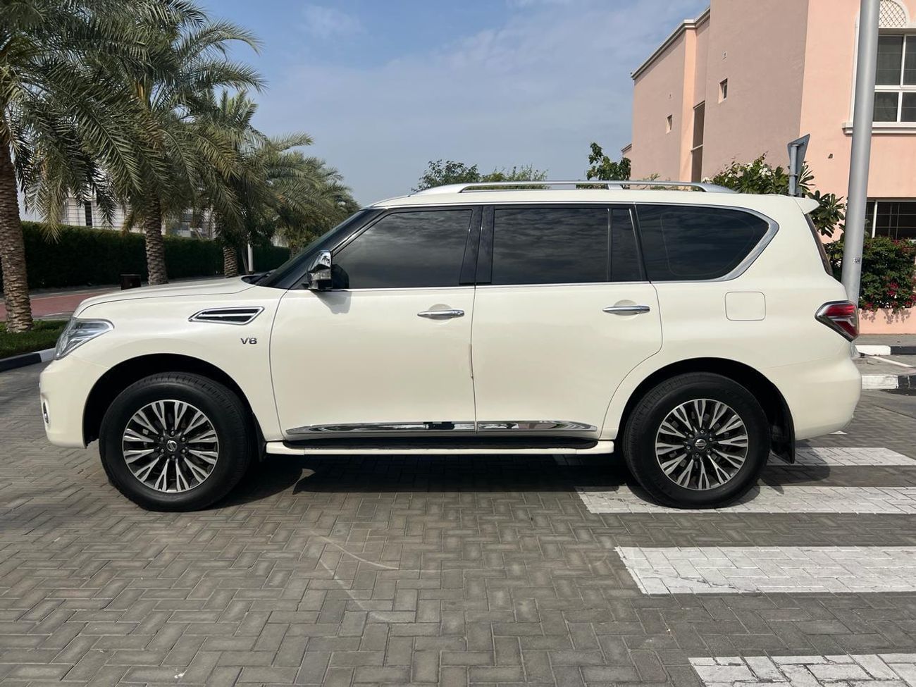 Nissan Patrol SE Platinum 5.6L