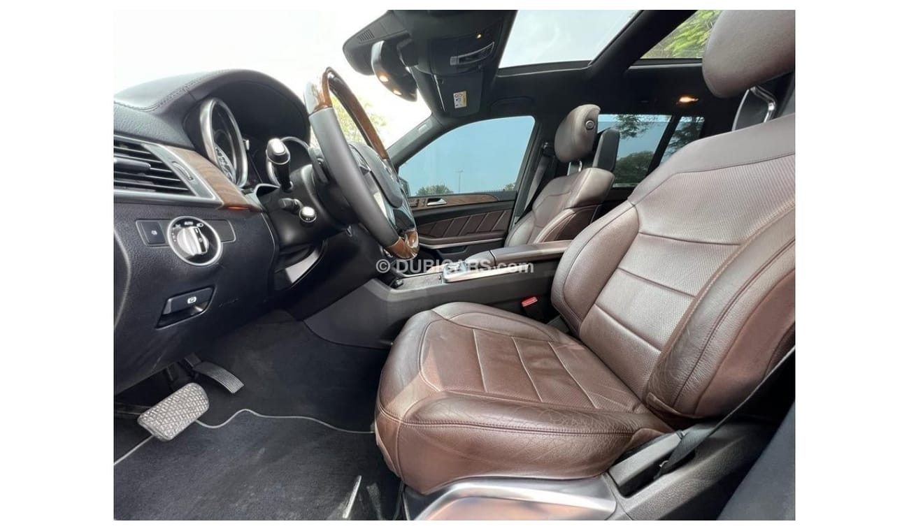 Mercedes-Benz GL 500 MERCEDES BENZ GL500 2016 GCC V8 FULL OPTION ORIGINAL PAINT