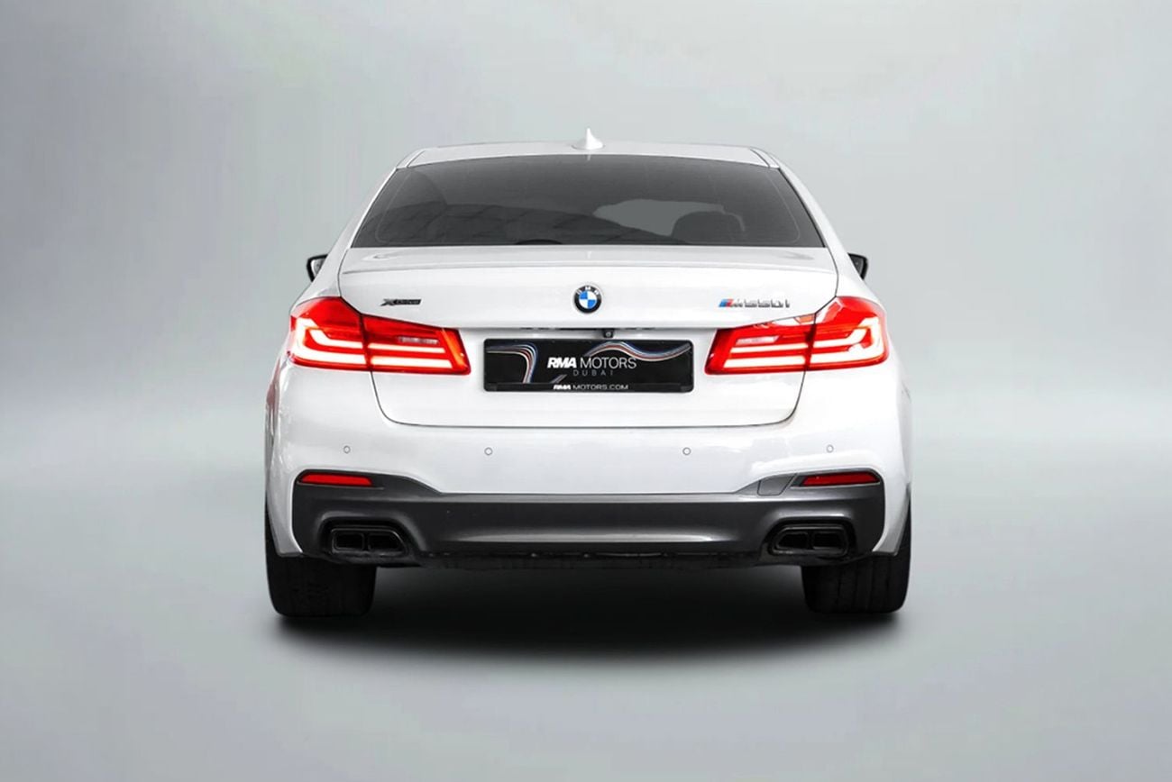 بي أم دبليو M550i