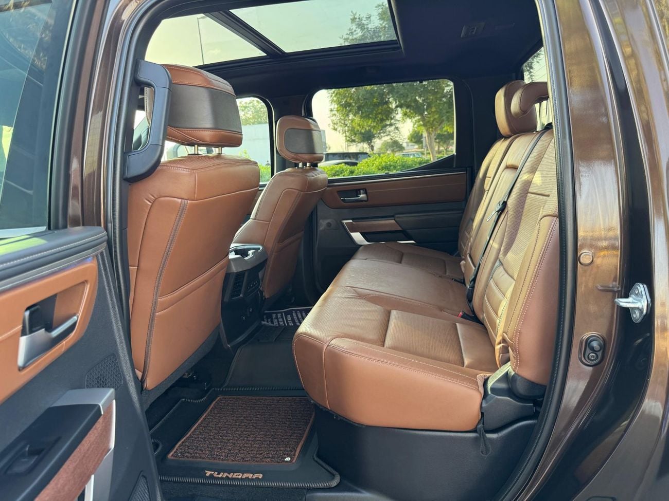 Toyota Tundra 1794 EDITION (NON GCC) 1974 edition platinum