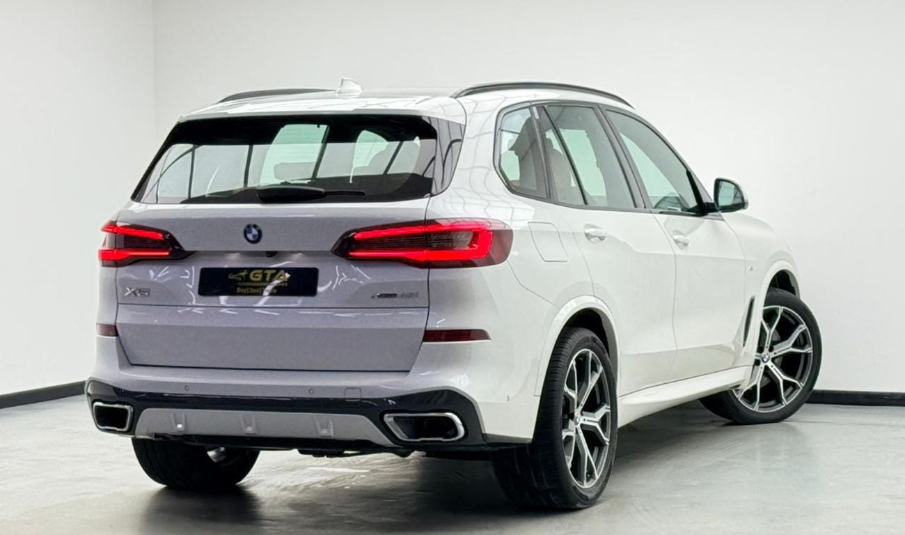 بي أم دبليو X5 2022 BMW X5 xDrive40i M-Sport, 2026 BMW Warranty + Service Pack, Very Low Km, Fully Loaded, GCC