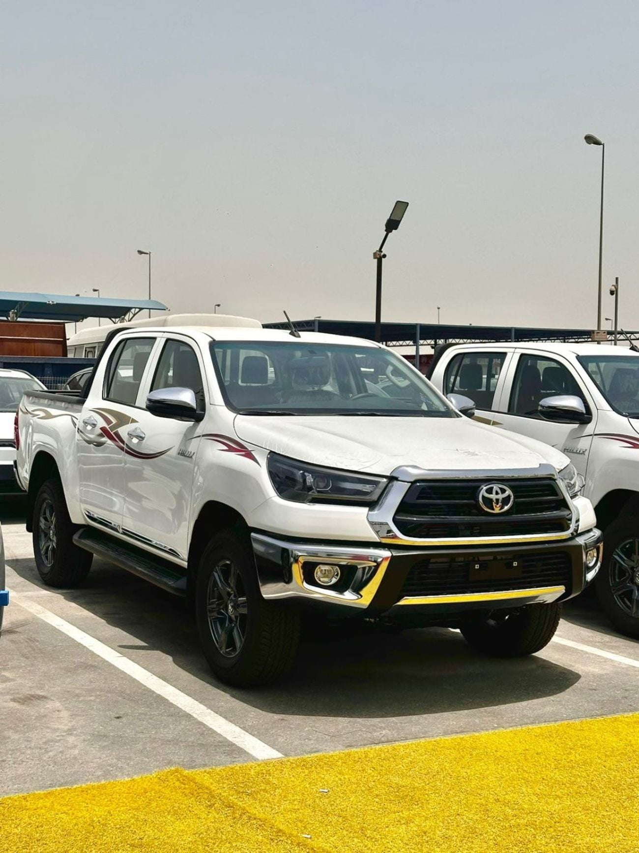 Toyota Hilux SGLX S GLX 2.4L AWD A/T TOYOTA HILUX  2.4L DIESEL  A/T 4WD