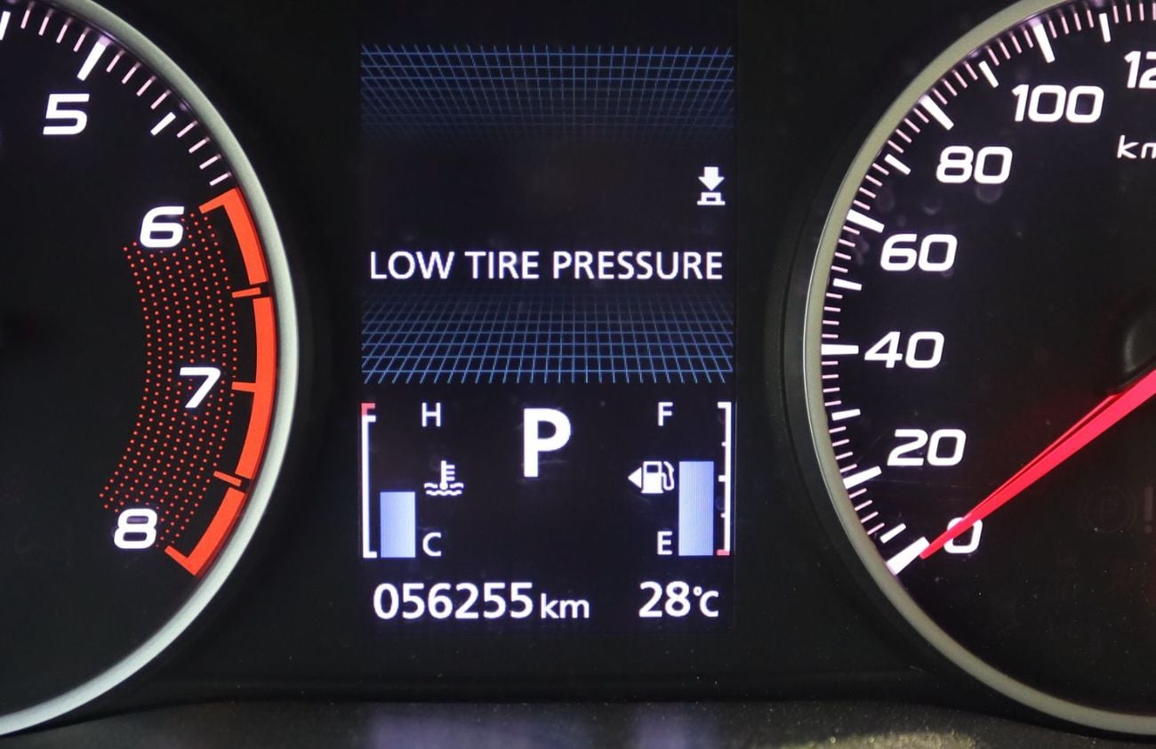 ميتسوبيشي إكلبس كروس ميتسوبيشى كلبس كرووس 2023 - خليجى - بمحرك 1.5 - بدون حوادث وبحاله ممتازه