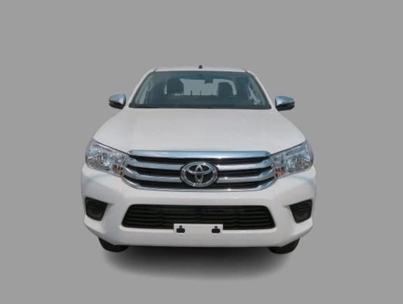 Toyota Hilux DLX 2.4L DIESEL AUTOMATIC 4X4 DOUBLE CABIN