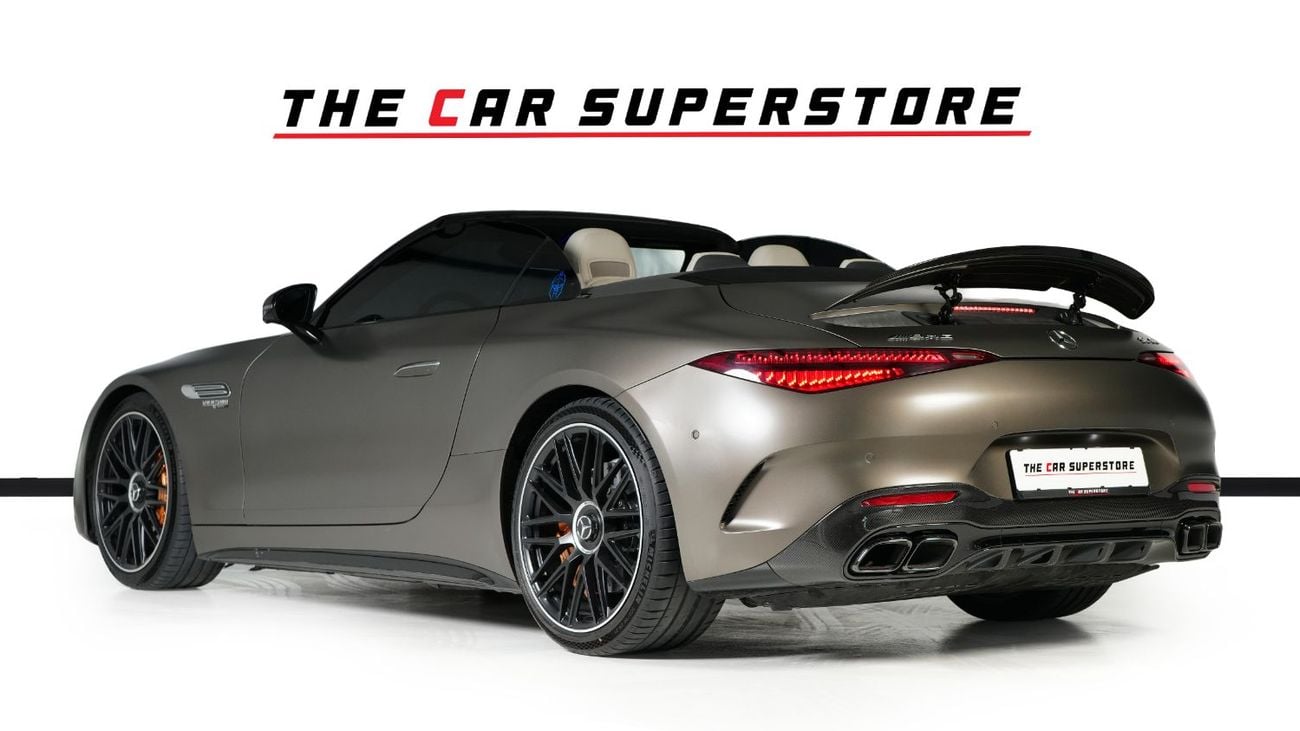 مرسيدس بنز SL 63 AMG 4 MATIC Plus-Low Mileage-Exclusive Color-AMG Driver Performance Pack