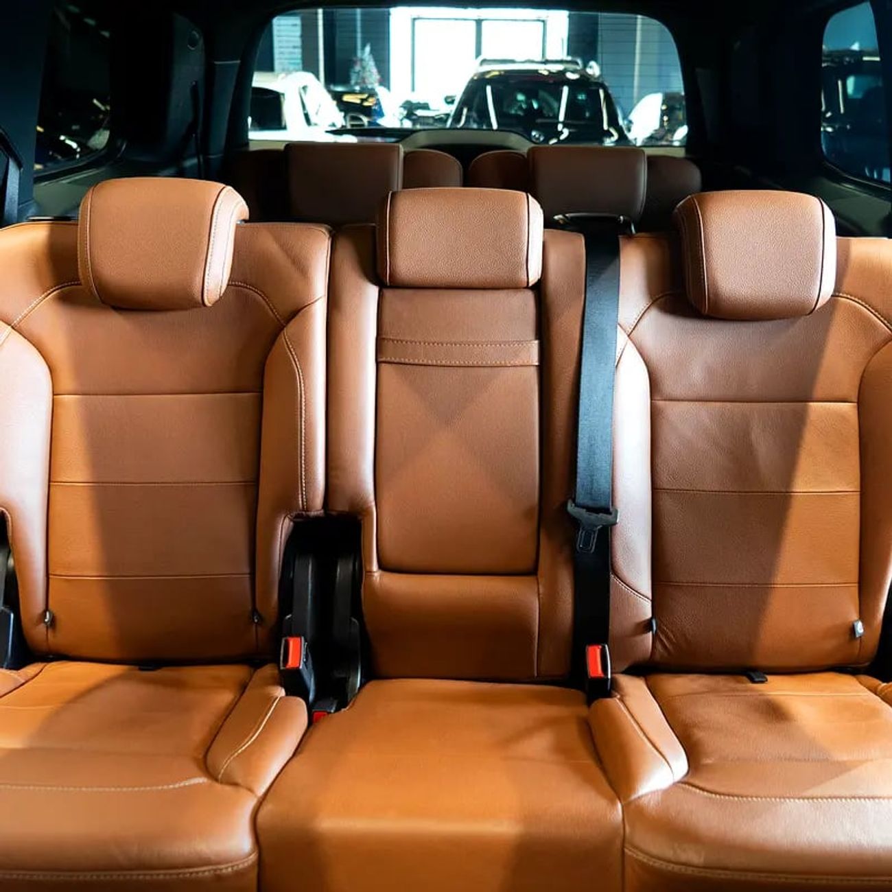 مرسيدس بنز GLS 500 Std 4.7L