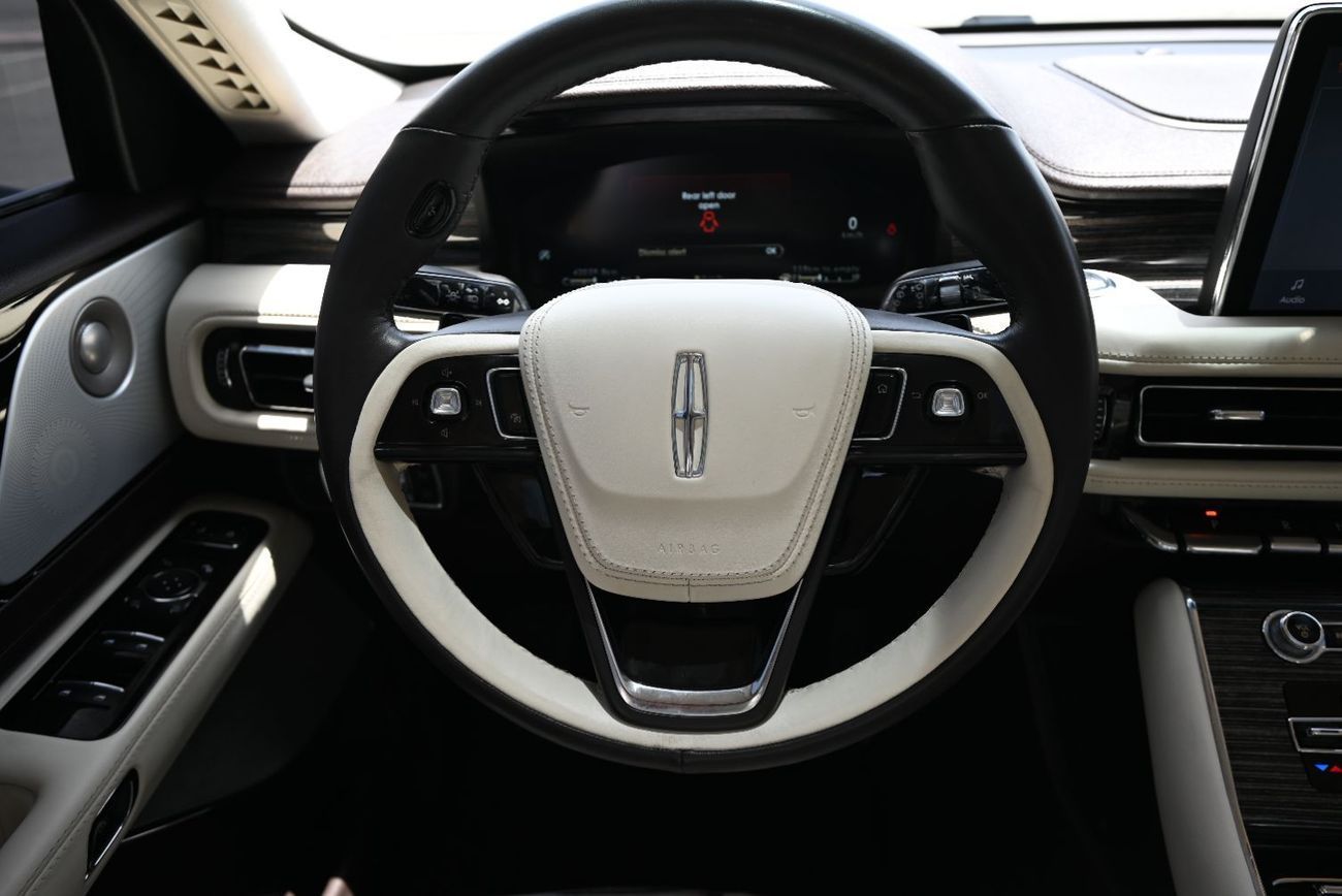 Lincoln Aviator Presidential 3.0L