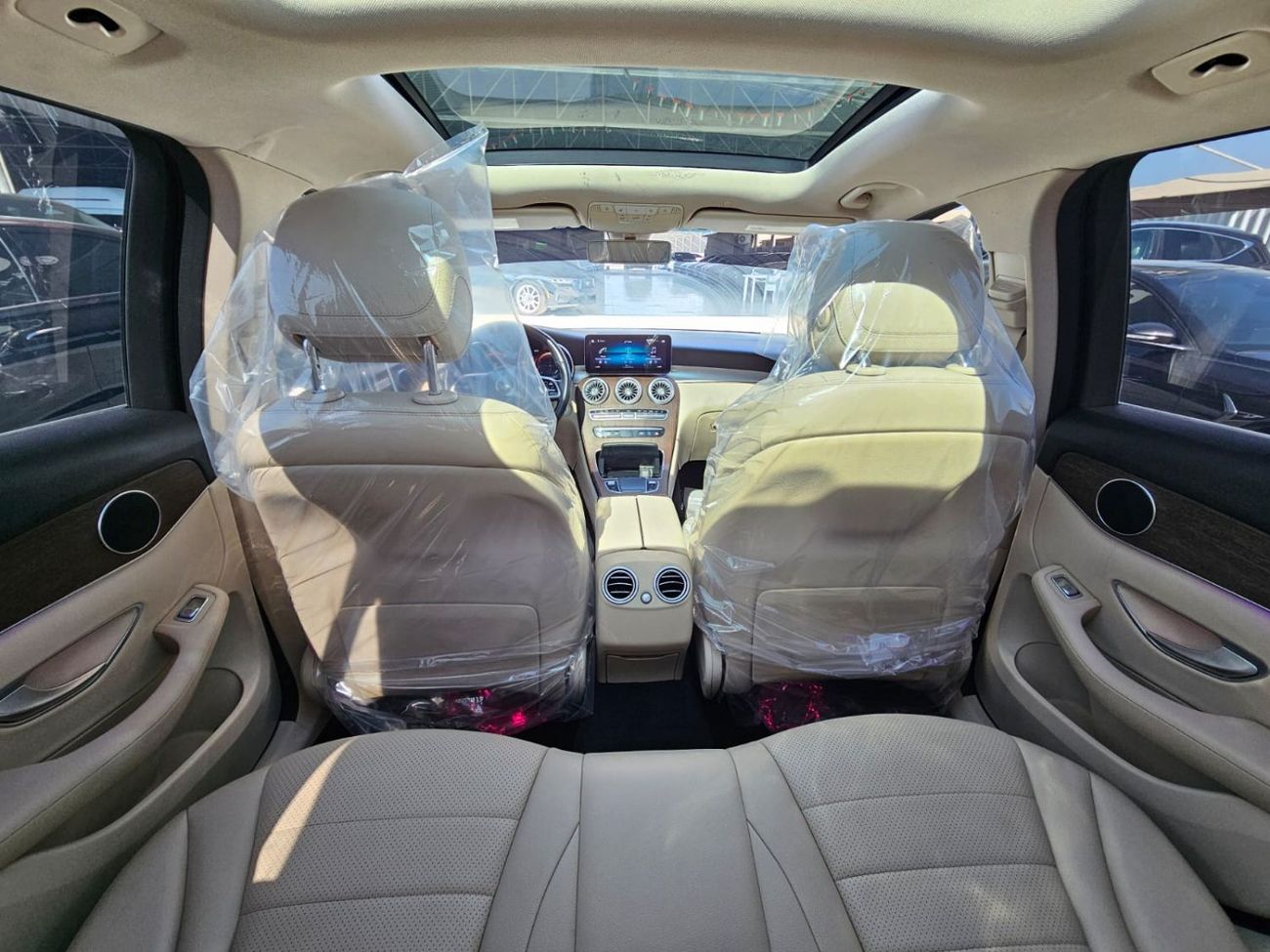 Mercedes-Benz GLC 300 Std 2.0L