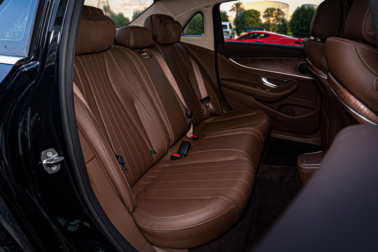 مرسيدس بنز E200 Premium 2.0L