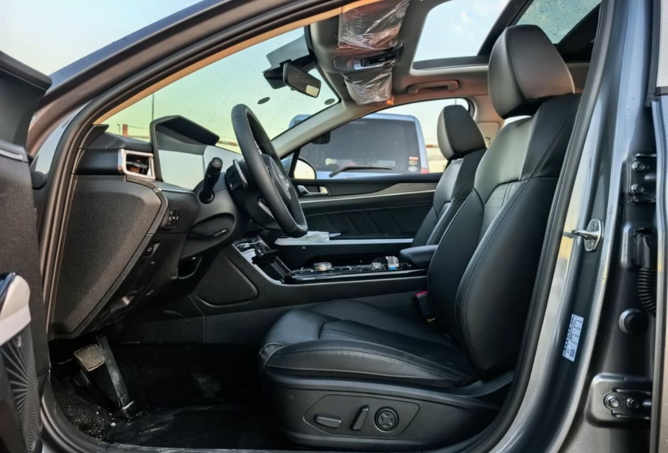 Kia K5 KIA K5 1.5L PREMIUM OPTION , JBL SPEAKERS