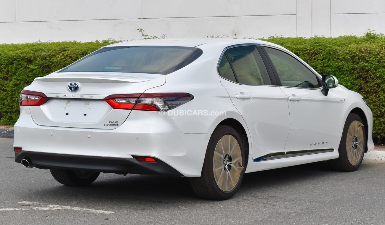 Toyota Camry GLE 2.5L Hybrid 2023