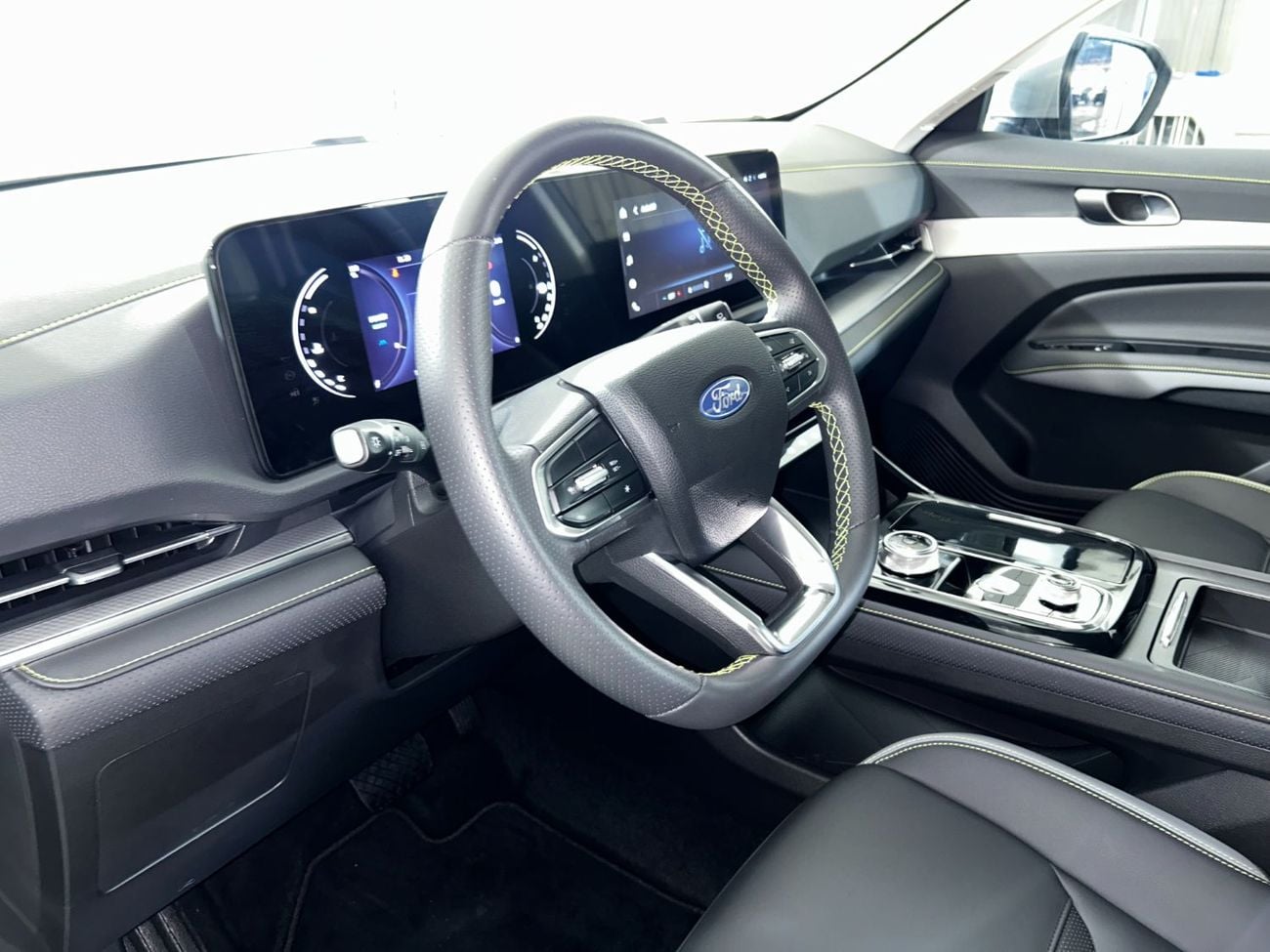 Ford Territory TREND TER2126H 1.5 FHEV / AL TAYER MOTORS AL QOUZ SHOWROOM