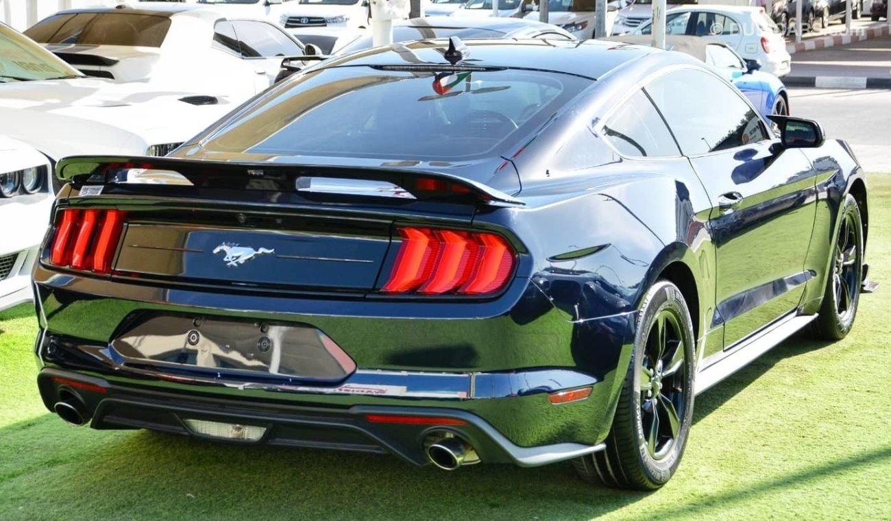 فورد موستانج SOLD!!!!Mustang Eco-Boost V4 2.3L Turbo 2021/Shelby Kit/ Low Miles/ Excellent Condition