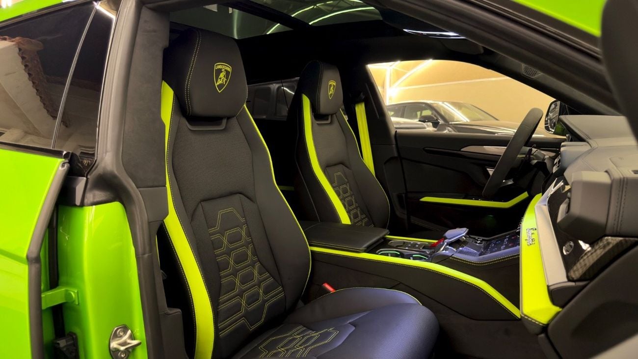 Lamborghini Urus MYCAR DUBAI-LAMBORGINI SE 2026- NEW 0 KM-CARBON-TV-3D BANG&OLUFSEN-HIGHWAY PAC-WARRANTY- FULL OPTION