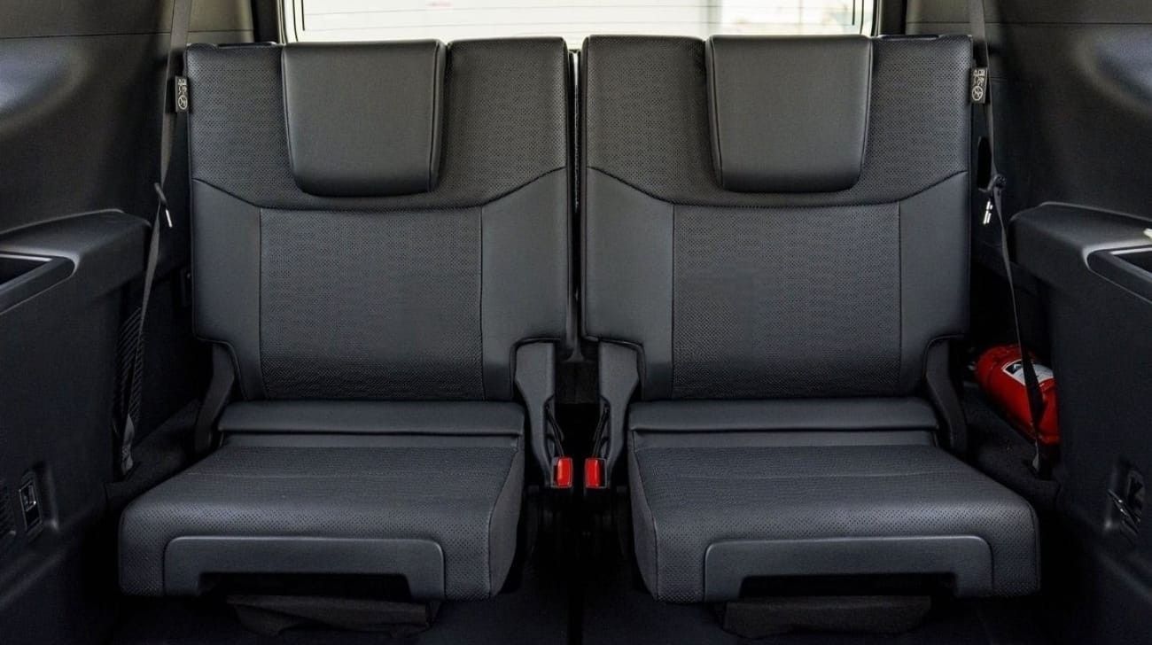 Toyota Prado TOYOTA PRADO 250 2.4P AT FIRST EDITION MY2025 – SAND & GREY ROOF (only for export)