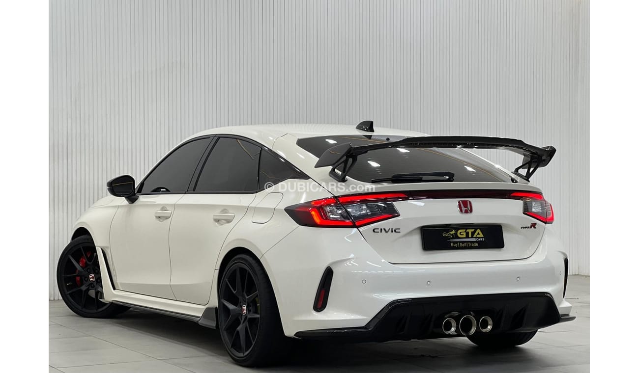 هوندا سيفيك 2023 Honda Civic Type R, Full Service History, 2028 Al futtaim Warranty