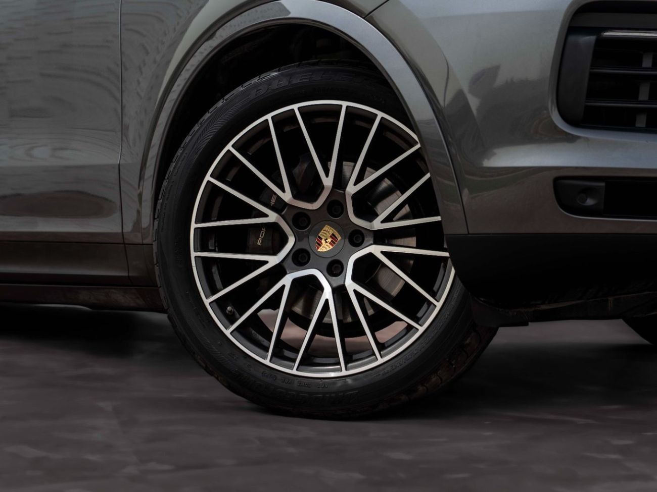 Porsche Cayenne Std 3.0L (340 HP)