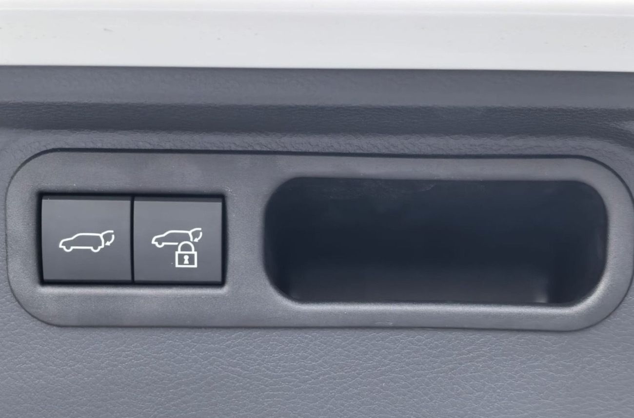 Lexus LM 350h 2025 LEXUS LM350h 2.5L HYBRID FULL OPTION