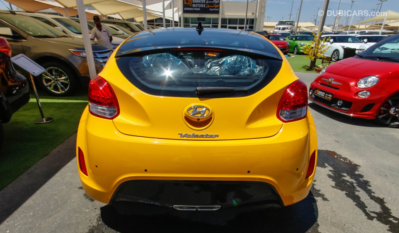 Hyundai Veloster