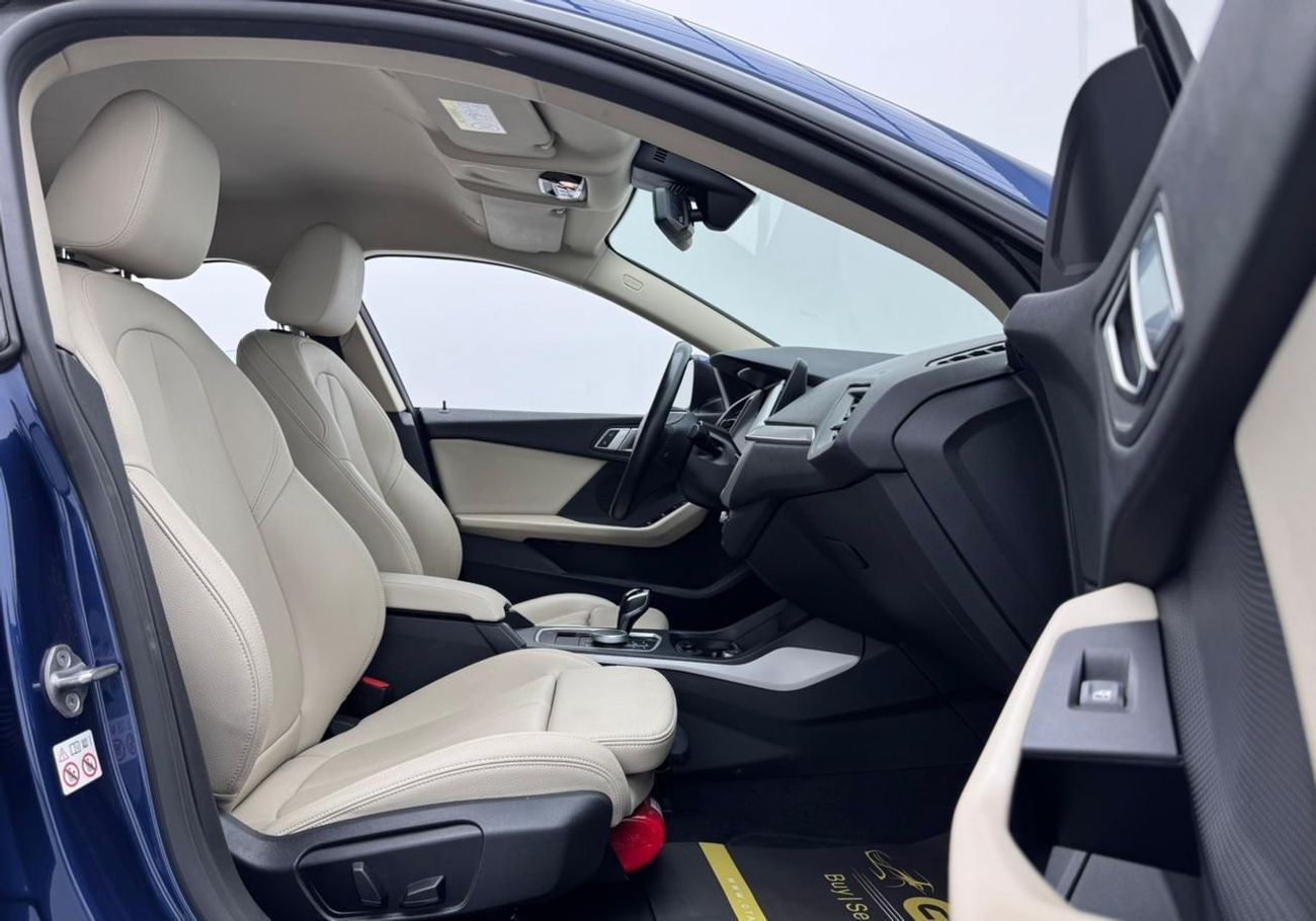 بي أم دبليو 218 2022 BMW 218i Joy edition, 2026 BMW Warranty, Excellent Condition, GCC