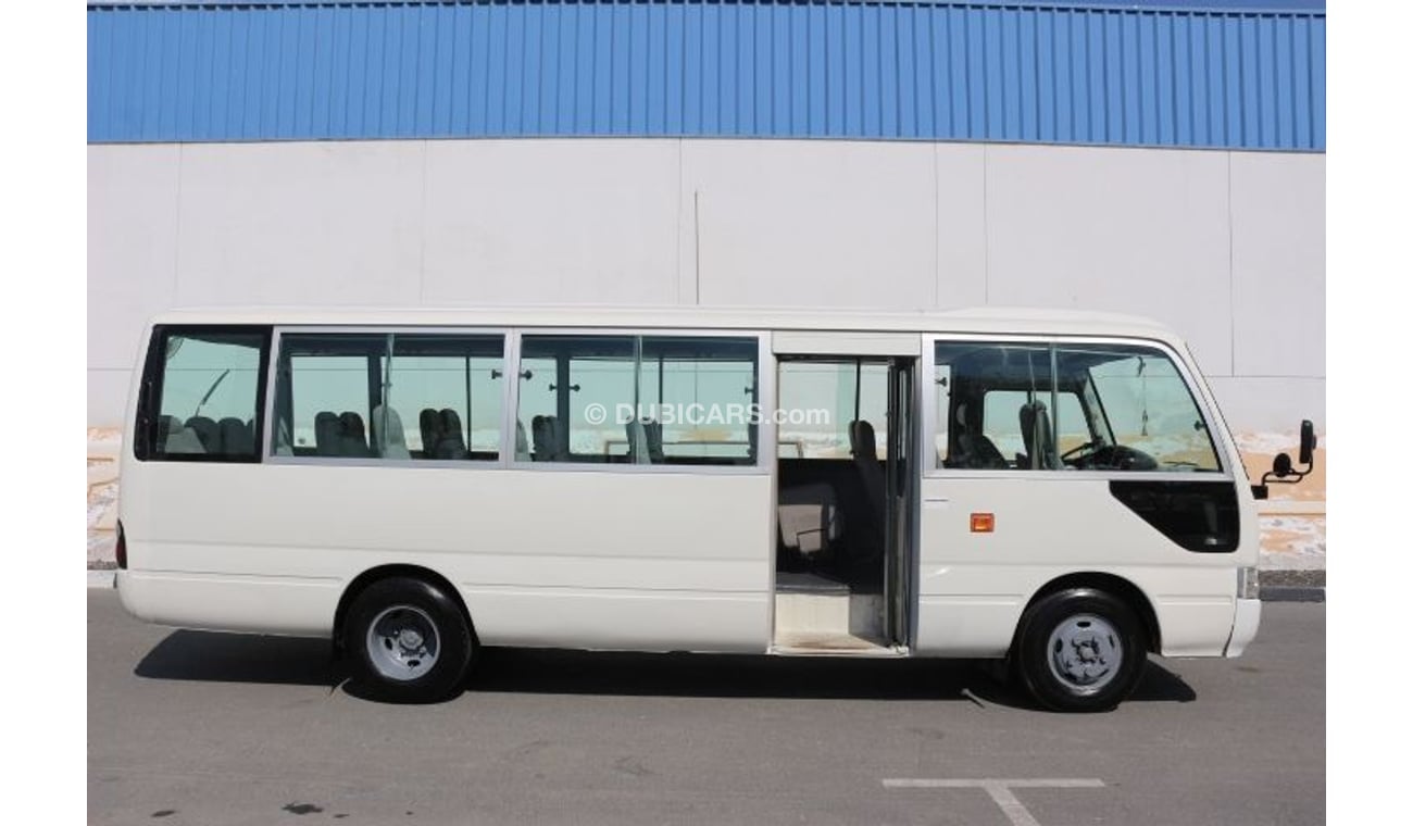 Toyota Coaster COASTER DIESEL 30 SEATER 2012 GULF SPACE