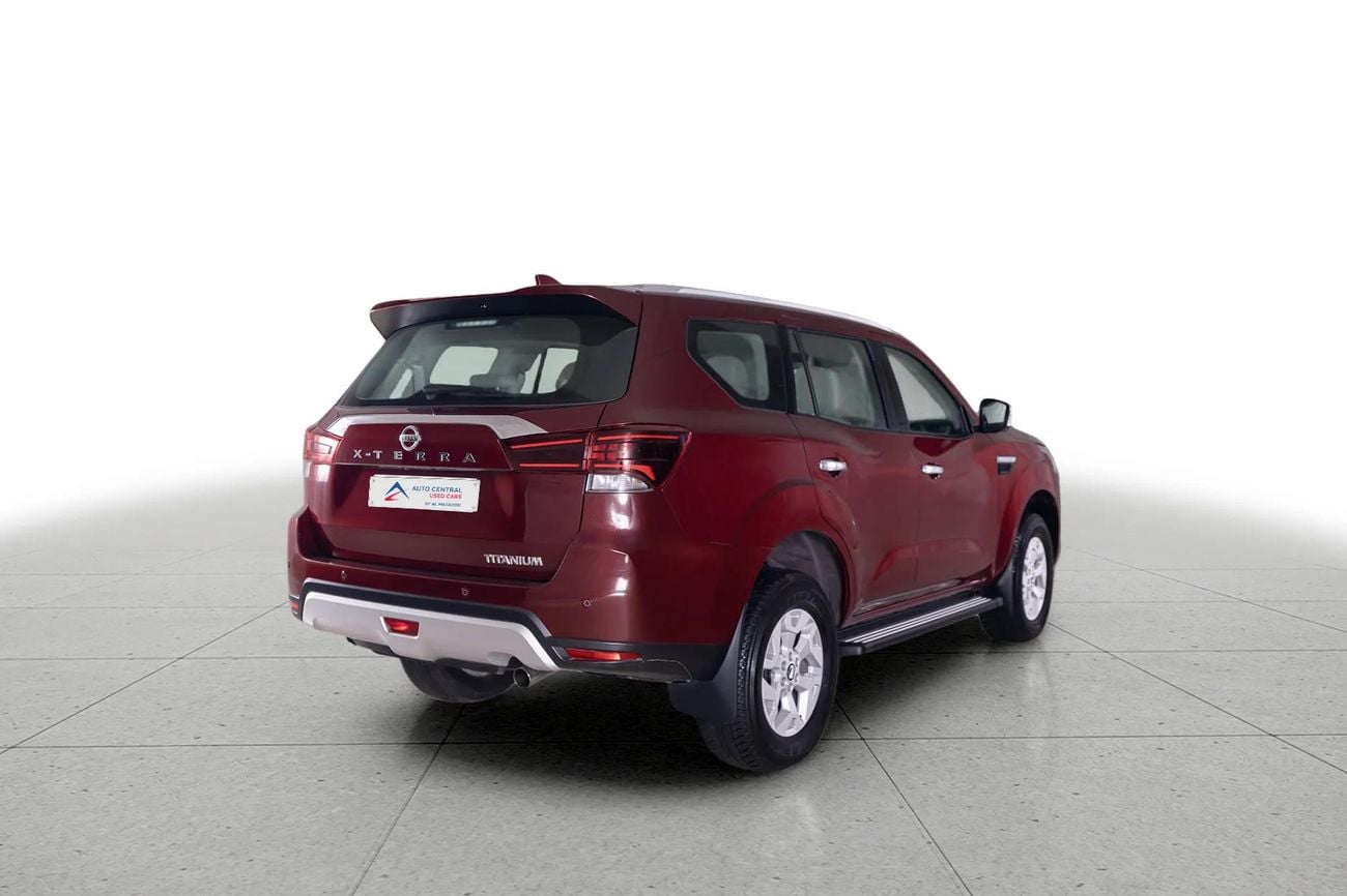 Nissan XTerra Titanium 2.5L RWD TITANIUM 2.5