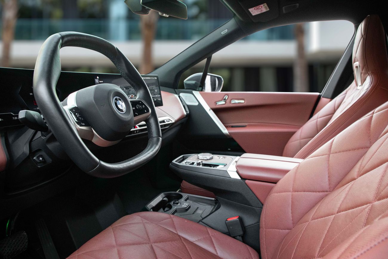 بي أم دبليو iX IX xDrive40 | 3,917 P.M | 0% Downpayment | IX xDrive40 | AGMC Warranty 2028!