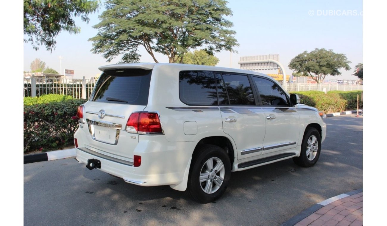 تويوتا لاند كروزر Toyota Land Cruiser GXR V8 2014 ALFUTIEM AGENCY PERFECT CONDATION NO ACCIDENT NO PAINT