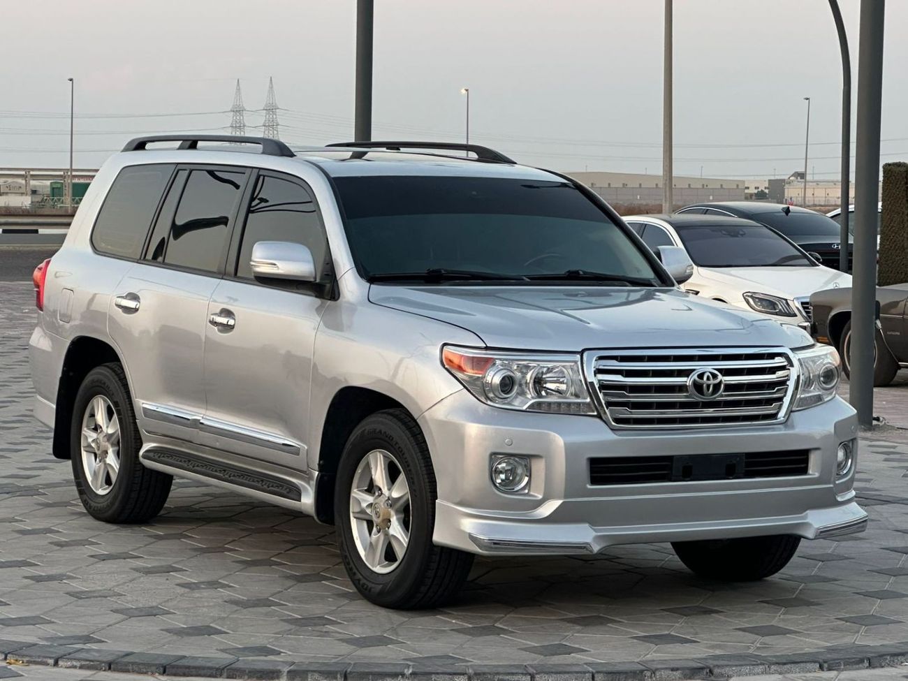 تويوتا لاند كروزر تويوتا لاندكروزر GXR V8 خليجي 2012 محول 2015