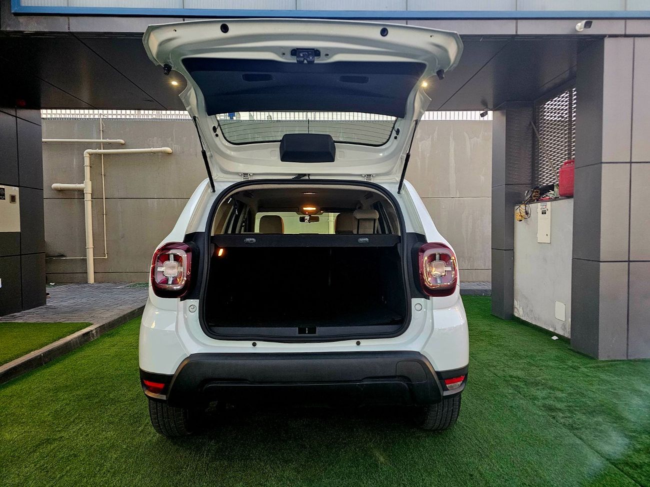 رينو داستر 4WD/ 2.0 L / NON ACCIDENT/ LOW MILEAGE