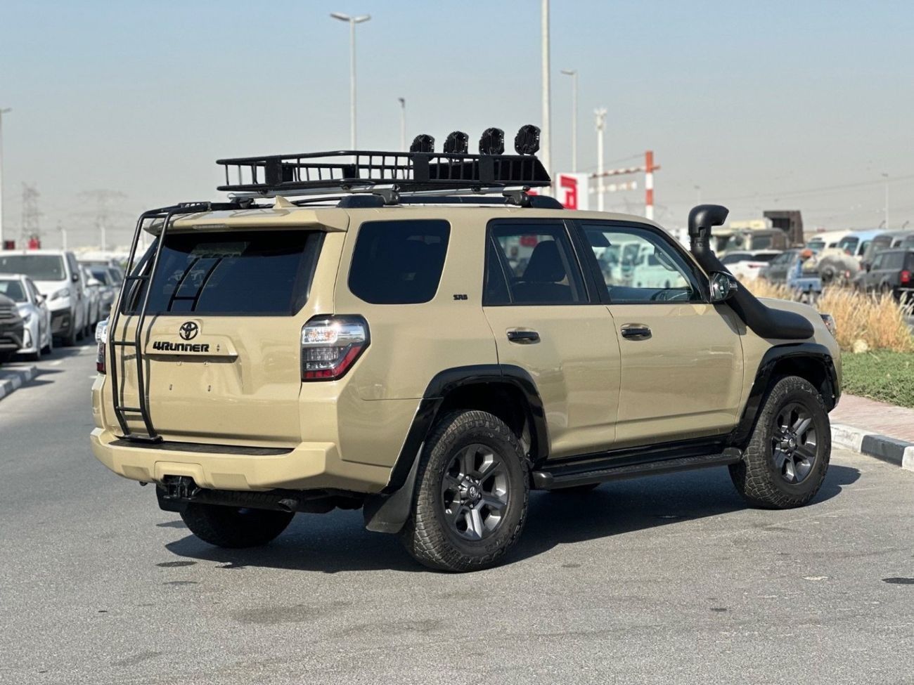 تويوتا Runner4 SR5 Premium