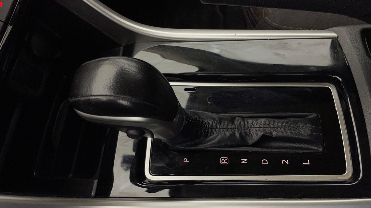 Mitsubishi Xpander Cross PREMIUM 1.5 | Zero Down Payment | Home Test Drive