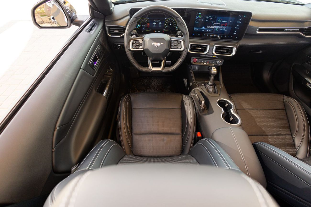 Ford Mustang GT Premium 5.0L (435 HP) Coupe A/T