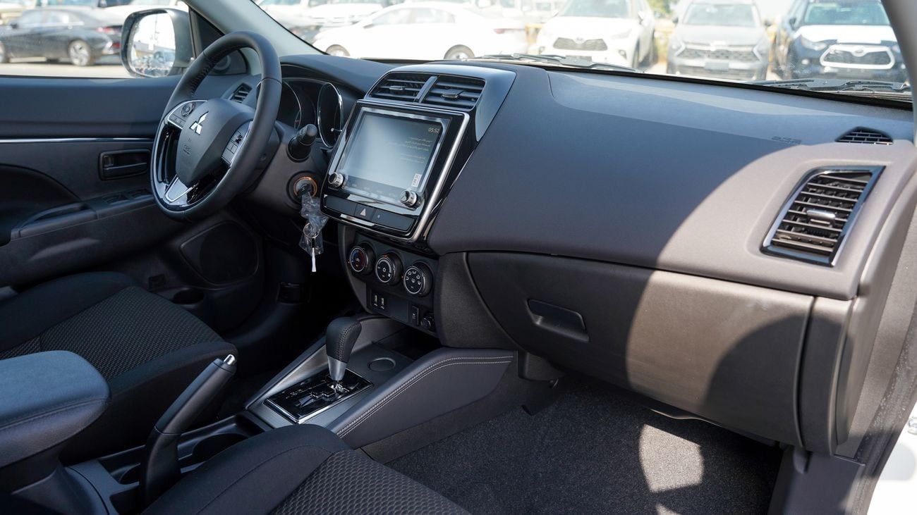 ميتسوبيشي ASX Brand New Mitsubishi ASX Basic GLX 2026 Export 2.0L 2WD Petrol A/T|White/Black|ASX-BASIC-26|