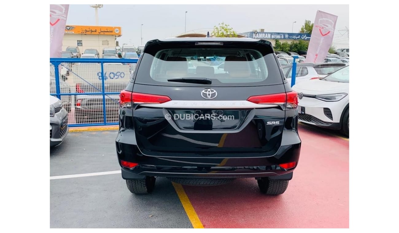 Toyota Fortuner BRAND NEW TOYOTA FORTUNER SR5 BLACK COLOR DUAL A/C BEIGE INTERRIOR WITH TANK SEATS COLOR AVILABLE IN