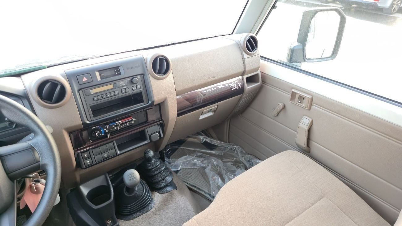 Toyota Land Cruiser 70 Toyota Land Cruiser 70 LC 78 | 2.8L| V4 | T/Diesel | MT | 2025