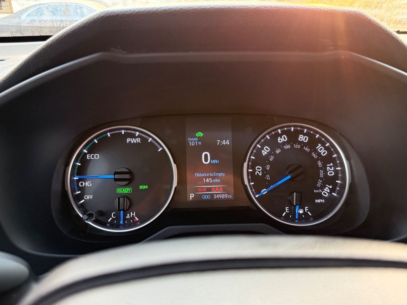 Toyota RAV4 XLE 2.5L 2021 TOYOTA RAV4 XLE HYBRID 4x4 FULL OPTIONS IMPORTED FROM USA