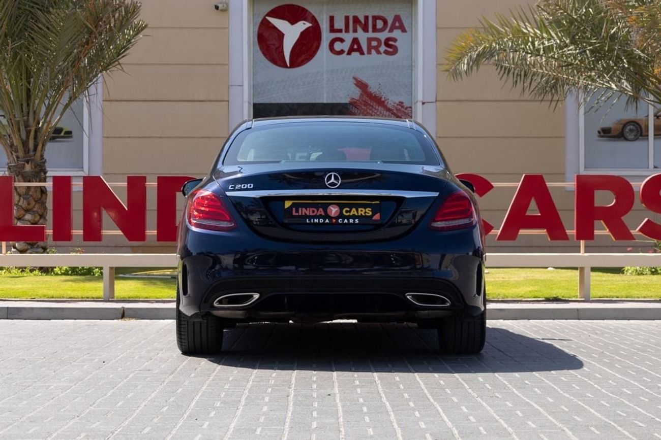 Mercedes-Benz C 200 Mercedes-Benz C200 2018 GCC under Warranty with Flexible Down-Payment.