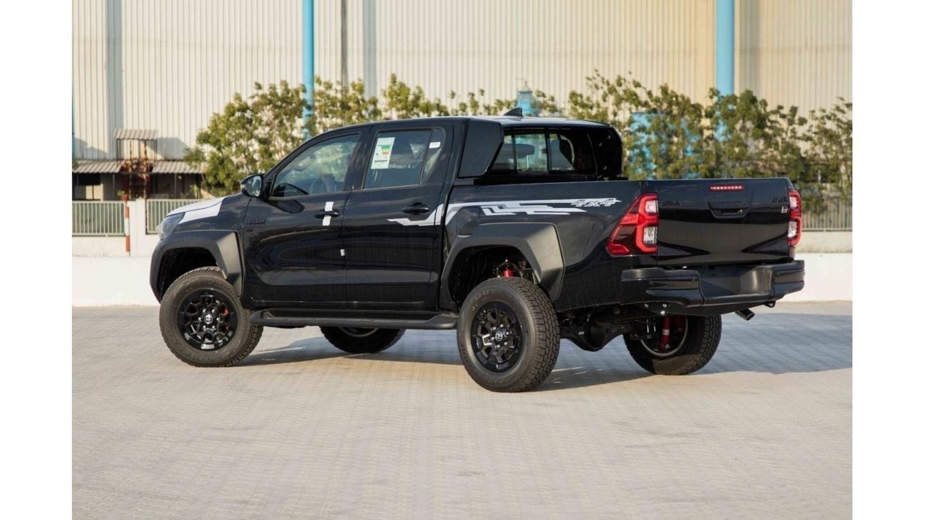 Toyota Hilux 2024 Toyota Hilux 4x4 DC 4.0 GR-S - Black inside Black