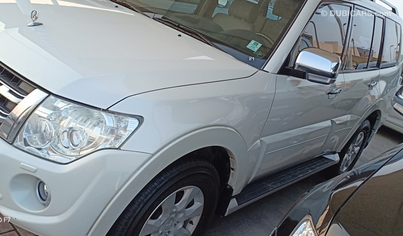Mitsubishi Pajero 2014 GCC No Accident No Paint A perfect Condition