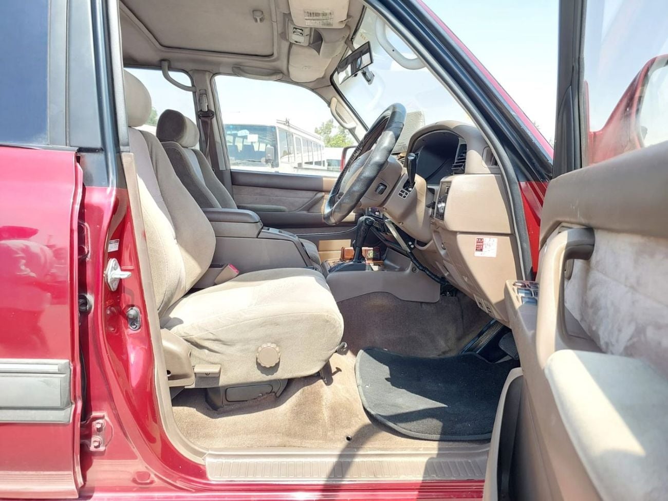 تويوتا لاند كروزر TOYOTA LAND CRUISER RIGHT HAND DRIVE(PM70888)